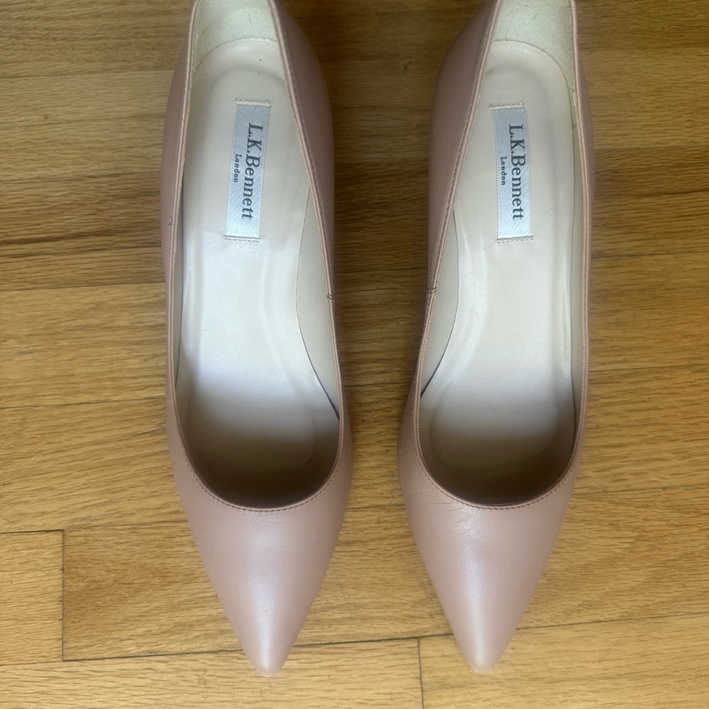 LK Bennett Tan Leather Heels Classic Pumps